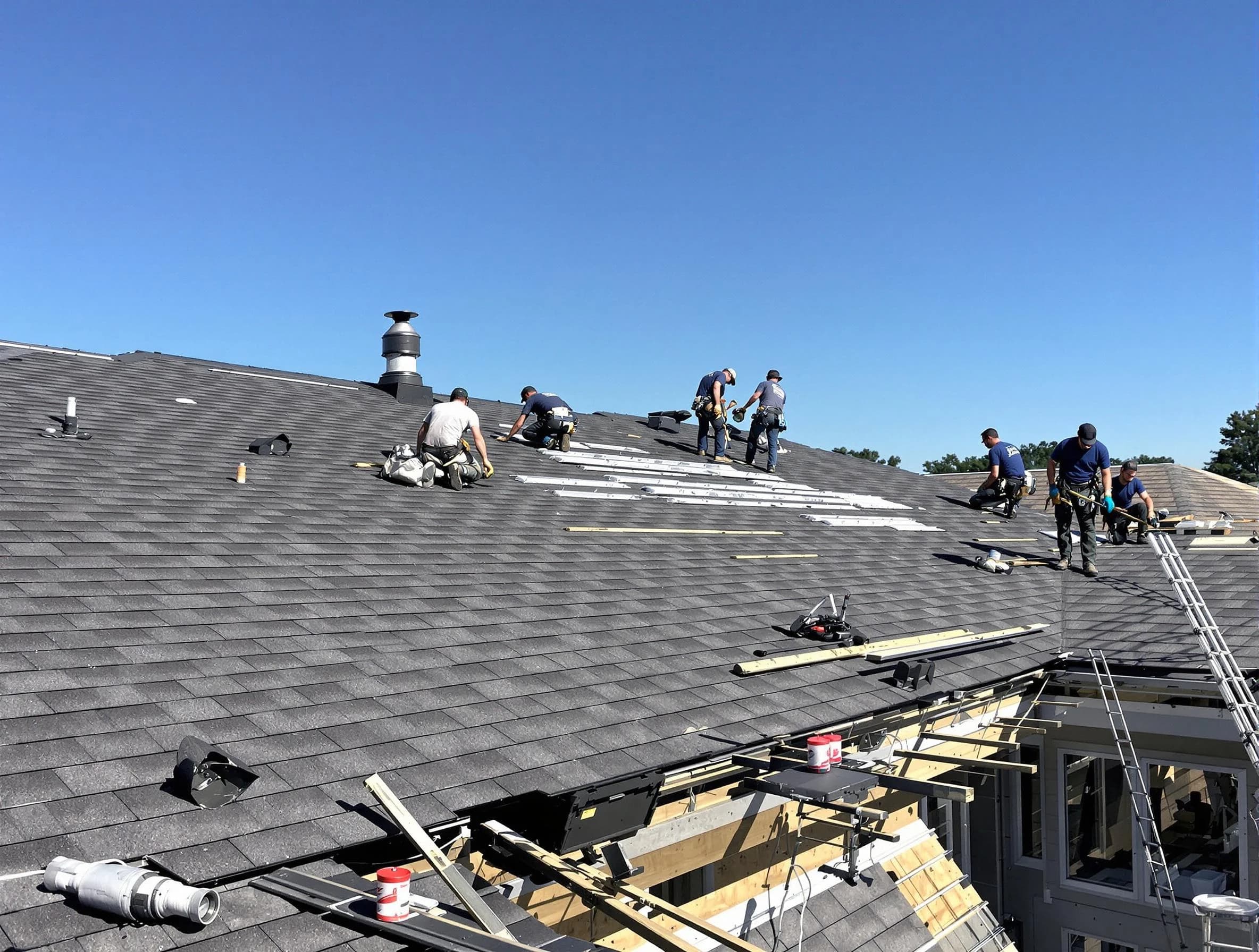 Cuyahoga Falls Roofing Company experts performing roof installation in Cuyahoga Falls, OH